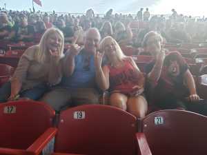 Alice Cooper & Halestorm - Pop