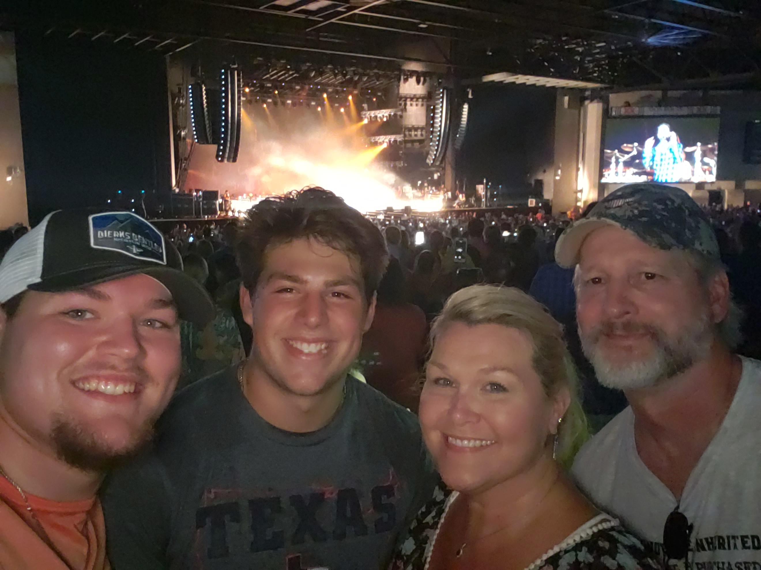 Dierks Bentley: Burning Man 2019 - Country