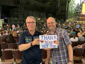 Alice Cooper & Halestorm - Pop