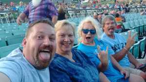 Ted Nugent: the Music Made Me Do It Again - Pop