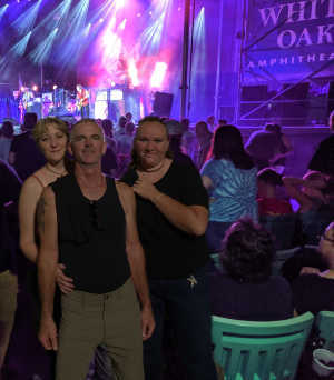 Ted Nugent: the Music Made Me Do It Again - Pop