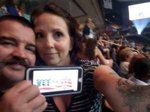 Jonas Brothers: Happiness Begins Tour - Pop