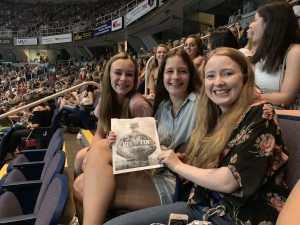 Jonas Brothers: Happiness Begins Tour - Pop