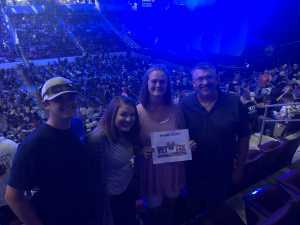 Kiss: End of the Road World Tour - Pop