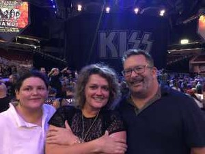 Kiss: End of the Road World Tour - Pop