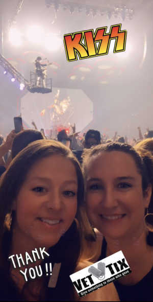 Kiss: End of the Road World Tour - Pop