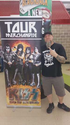 Kiss: End of the Road World Tour - Pop