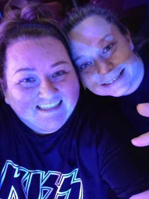 Kiss: End of the Road World Tour - Pop