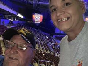 Kiss: End of the Road World Tour - Pop