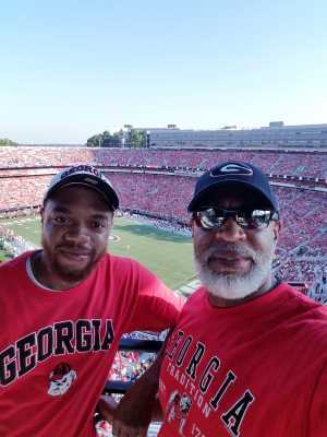 Earl attended University of Georgia Bulldogs vs. Murray State Racers - NCAA Football on Sep 7th 2019 via VetTix 