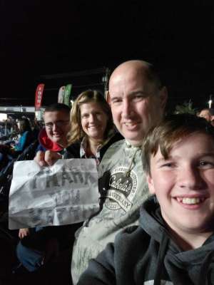 Chris Young: Raised on Country Tour