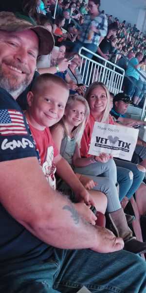 Carrie Underwood: the Cry Pretty Tour 360