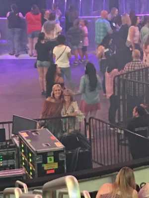 Carrie Underwood: the Cry Pretty Tour 360