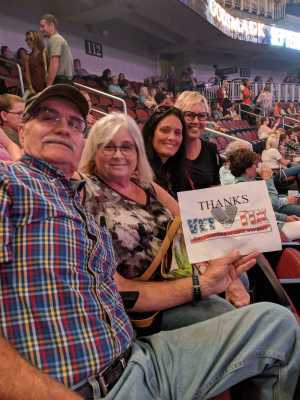 Carrie Underwood: the Cry Pretty Tour 360