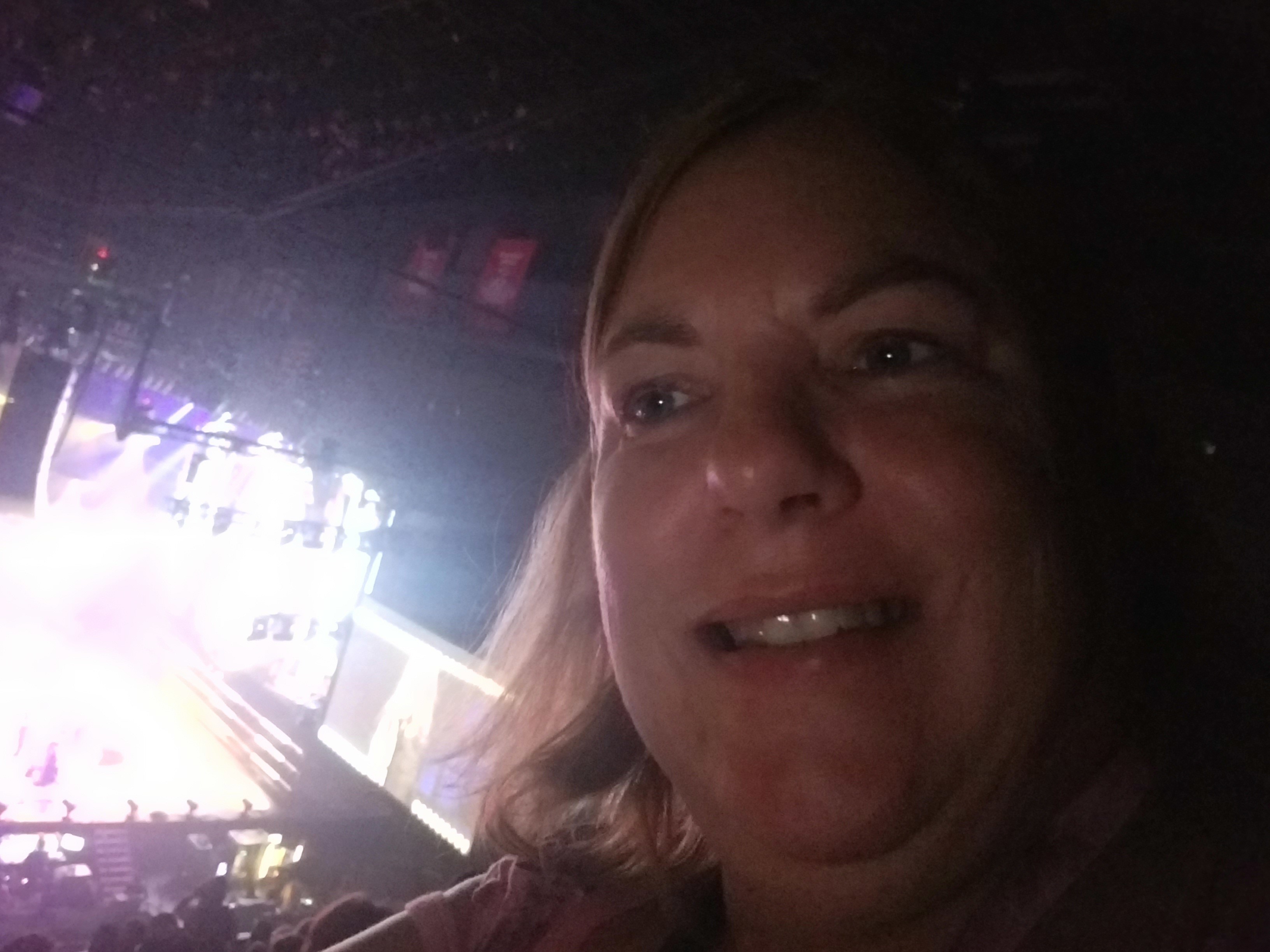 Miranda Lambert: Roadside Bars and Pink Guitars Tour