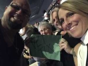Miranda Lambert: Roadside Bars and Pink Guitars Tour
