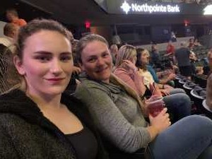 Miranda Lambert: Roadside Bars and Pink Guitars Tour