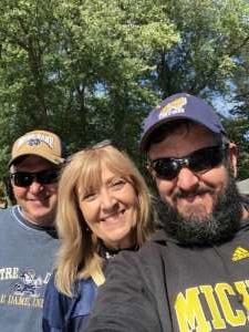 University of Notre Dame Fightin Irish vs. Bowling Green - NCAA Football