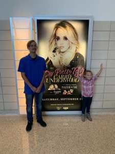 Carrie Underwood - the Cry Pretty Tour