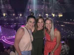 Carrie Underwood: the Cry Pretty Tour 360