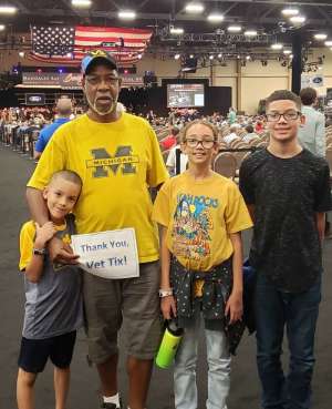 Barret-jackson Car Auction - Las Vegas - Saturday Only - 1 Tickets is Good for 2 People