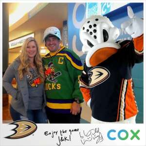 Anaheim Ducks vs. Arizona Coyotes - NHL - Antis Roofing Community Corner
