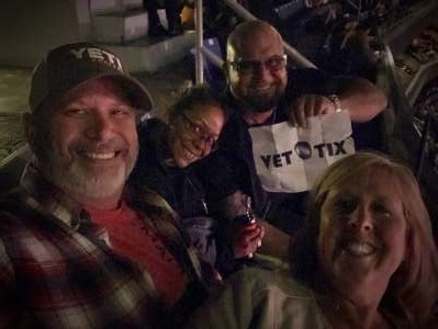 Carrie Underwood - the Cry Pretty Tour 360