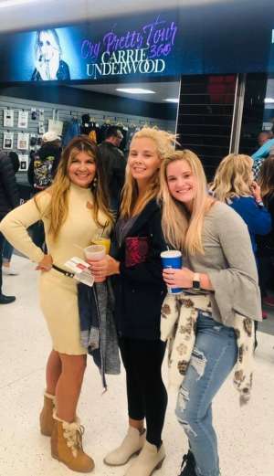 Carrie Underwood: the Cry Pretty Tour 360