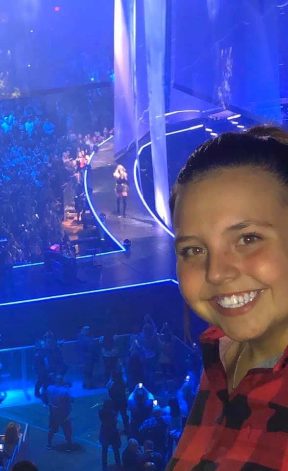 Carrie Underwood: the Cry Pretty Tour 360