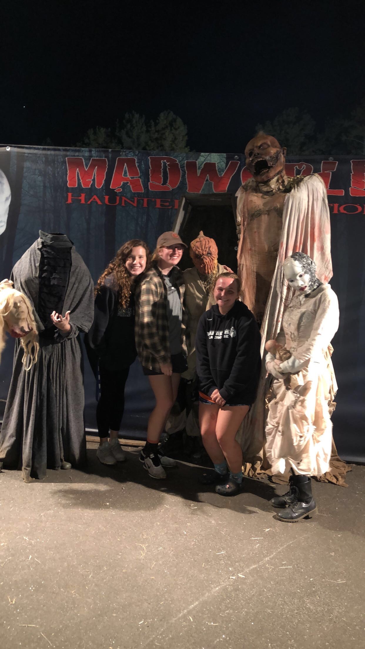 Event Feedback: MadWorld Haunted Attractions - Oct. 27th ONLY * See Notes