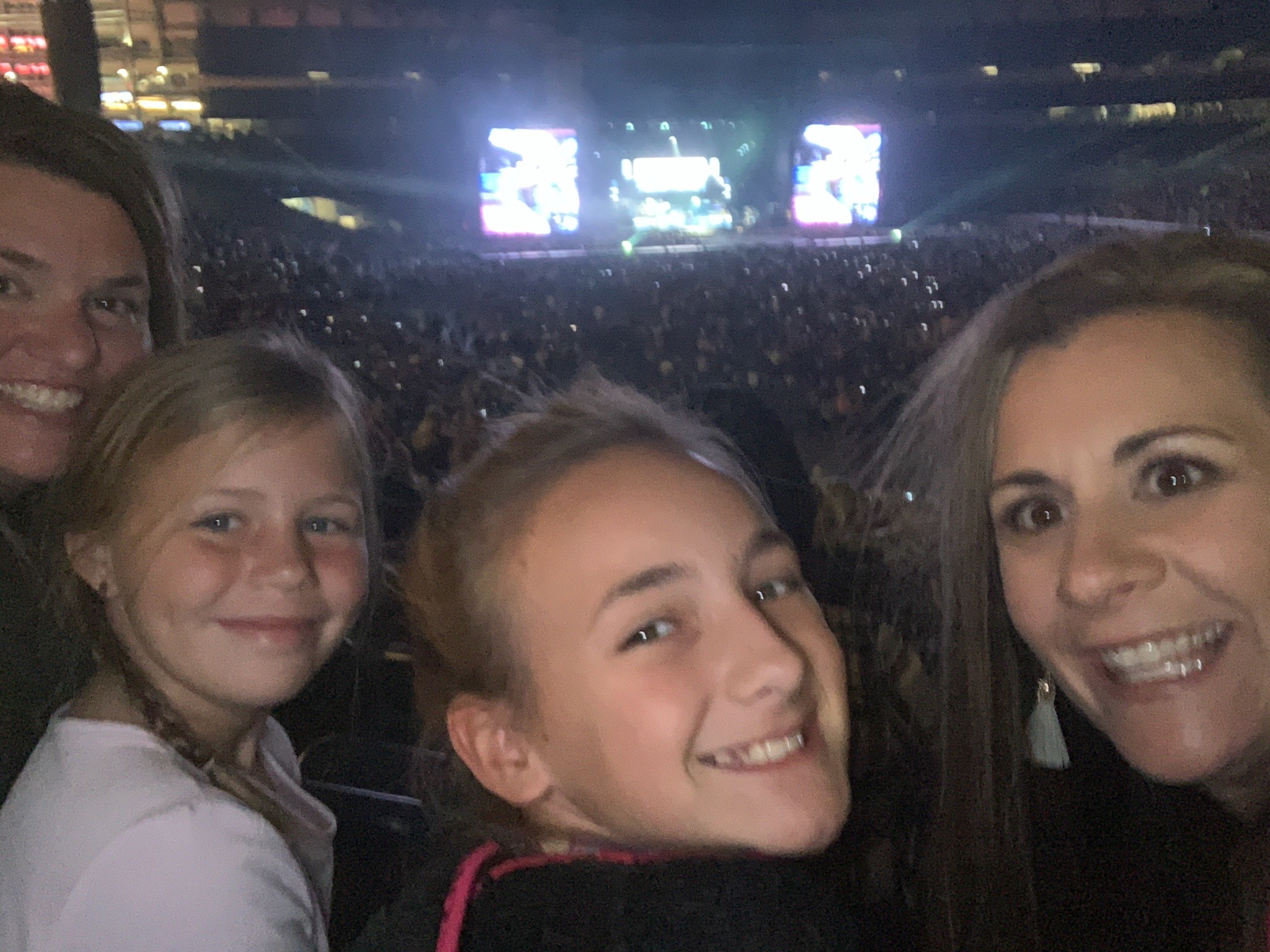 Luke Bryan: Sunset Repeat Tour 2019