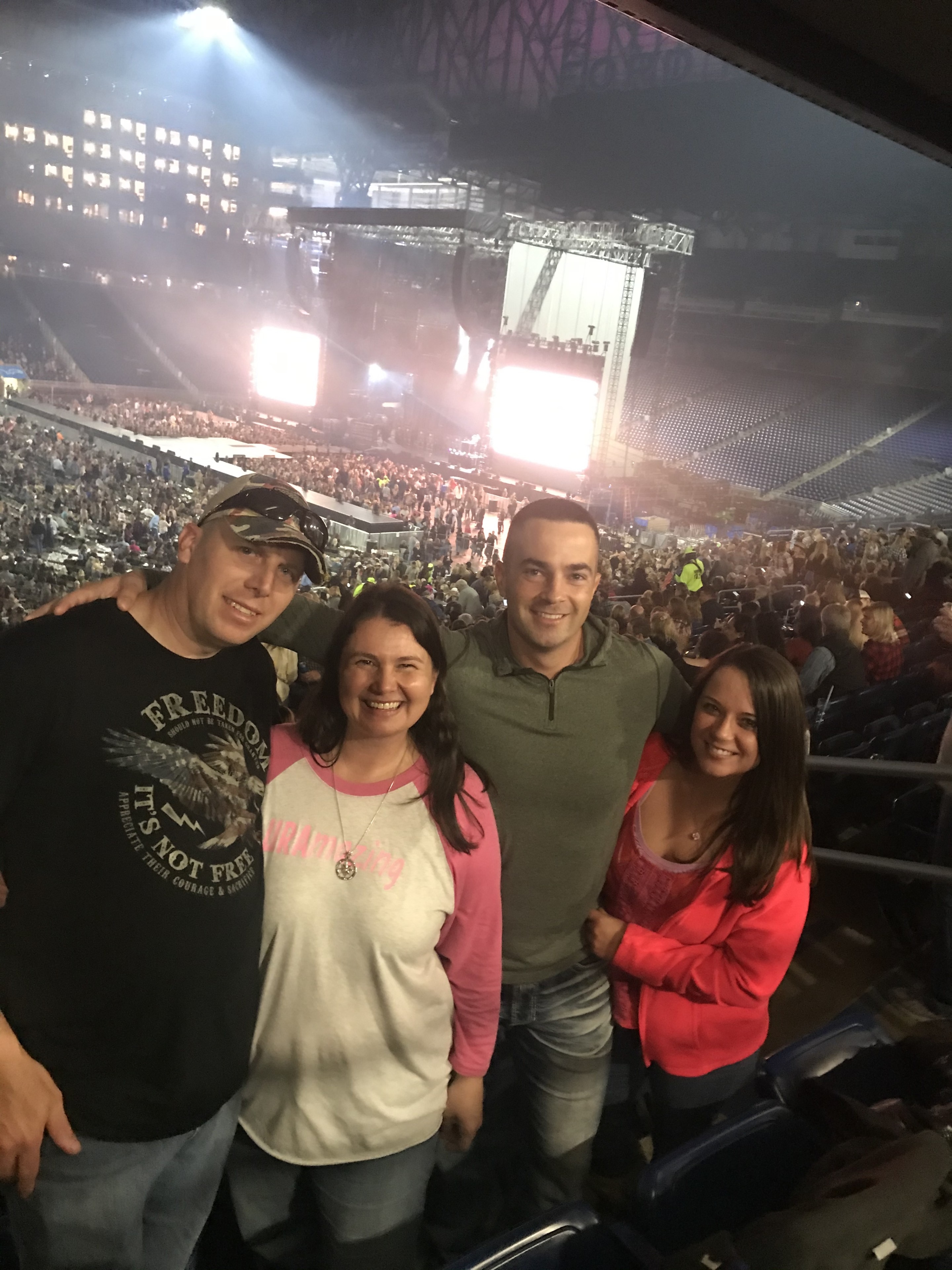Luke Bryan: Sunset Repeat Tour 2019