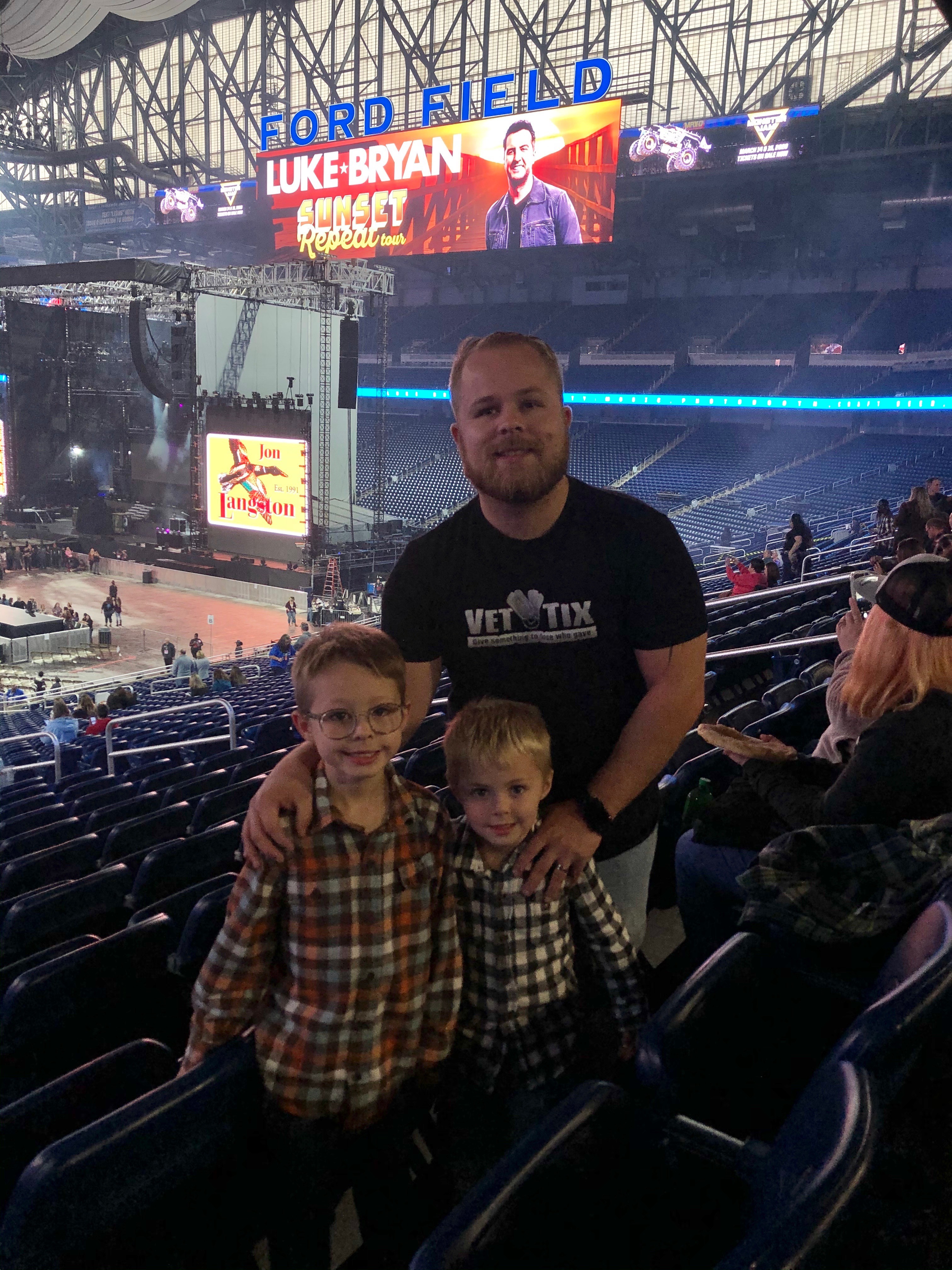 Luke Bryan: Sunset Repeat Tour 2019