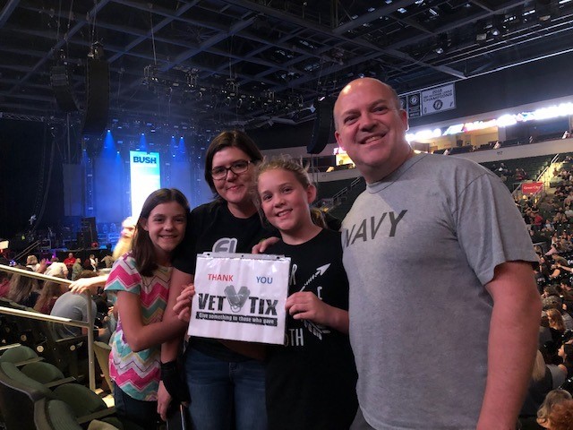 +live+ & Bush - the Altimate Tour