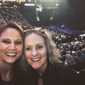 Miranda Lambert: Roadside Bars and Pink Guitars Tour