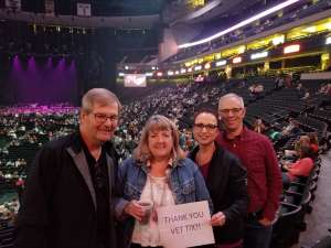 Miranda Lambert: Roadside Bars and Pink Guitars Tour