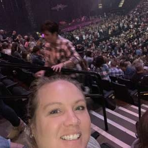 Miranda Lambert: Roadside Bars and Pink Guitars Tour