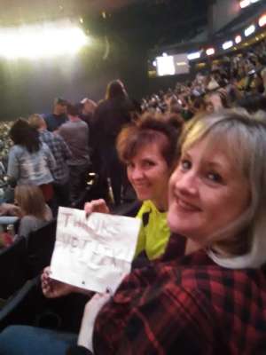 Miranda Lambert: Roadside Bars and Pink Guitars Tour