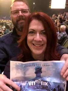 Miranda Lambert: Roadside Bars and Pink Guitars Tour