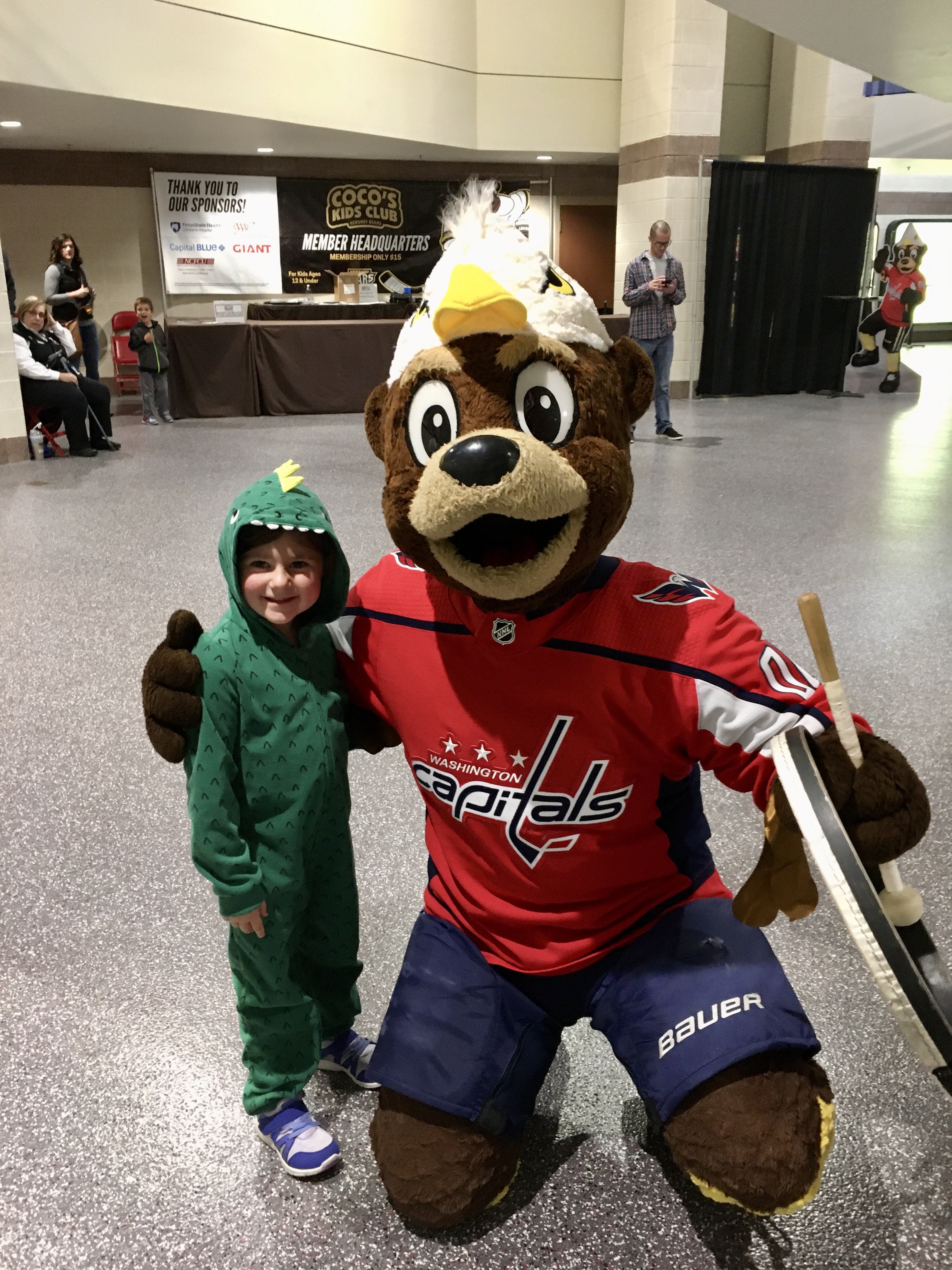 Coco's Kids Club  Hershey Bears Hockey