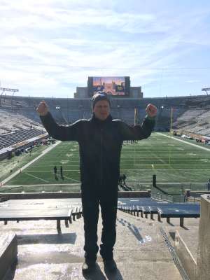 Dan attended University of Notre Dame Fighting Irish vs. Navy - NCAA Football on Nov 16th 2019 via VetTix 