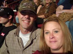 Miranda Lambert: Roadside Bars and Pink Guitars Tour