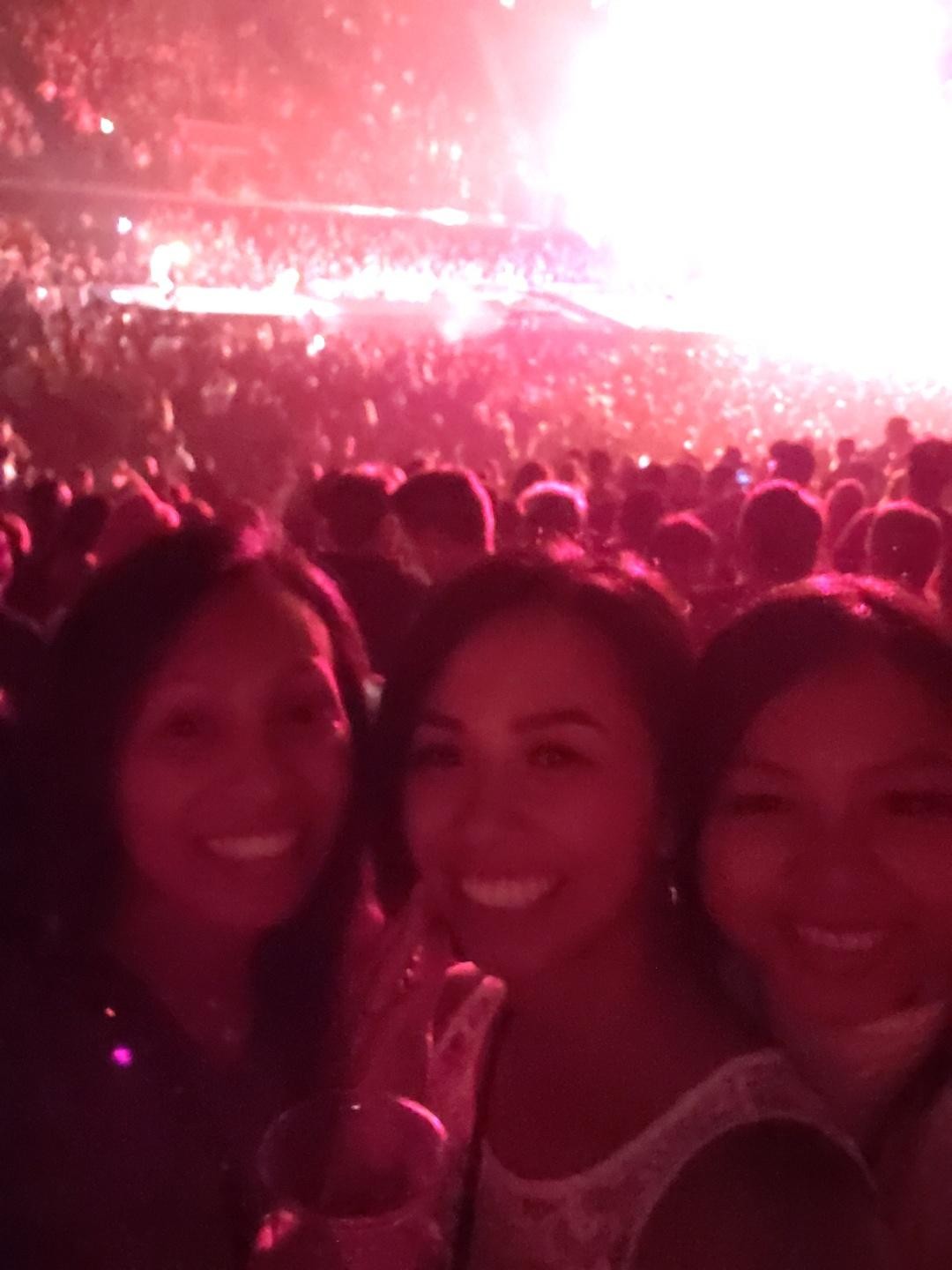 The Chainsmokers/5 Seconds of Summer/lennon Stella: World War Joy Tour
