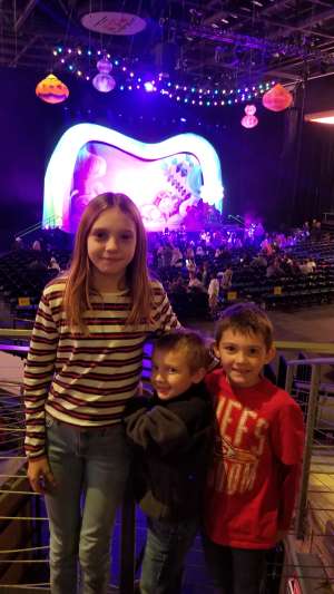 Trolls Live!