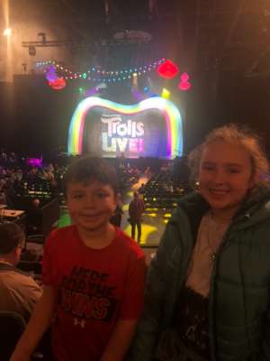 Trolls Live!