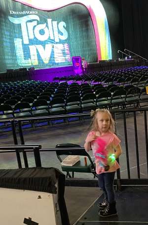 Trolls Live!