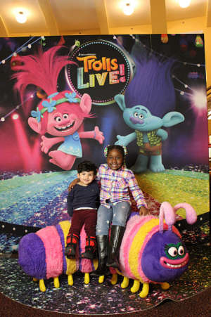 Trolls Live!