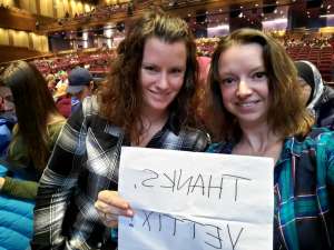 Cirque Dreams - Holidaze