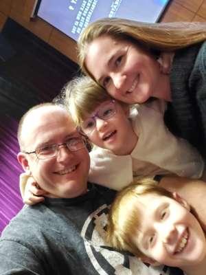 Cirque Dreams - Holidaze