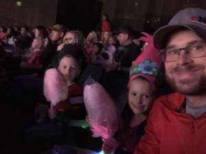Trolls Live!